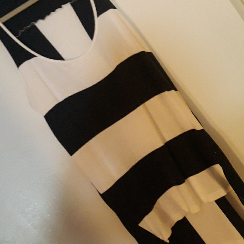 The Limited Tank Top